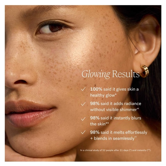 ILIA Weightless Natural-Looking Glow DAZE color - Picture 7 of 7